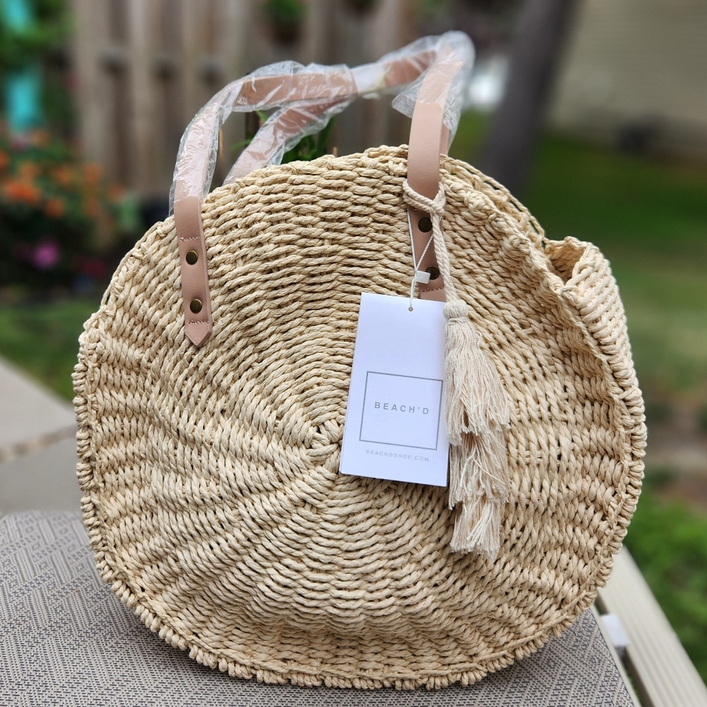 BEACH'D Round Woven Straw Tote Shoulder Bag - NWT